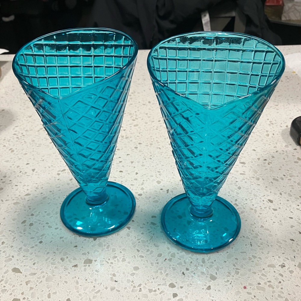 Vintage Italian Waffle Cone Ice Cream Sundae Cups